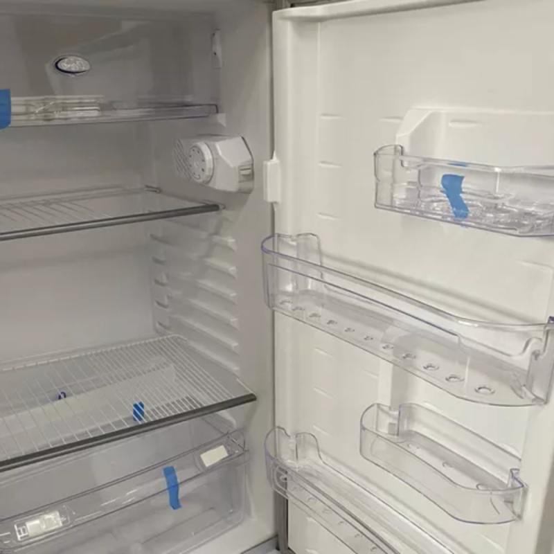 HELADERA BAMBI C/FREEZER 2F1600 329L BLANCA